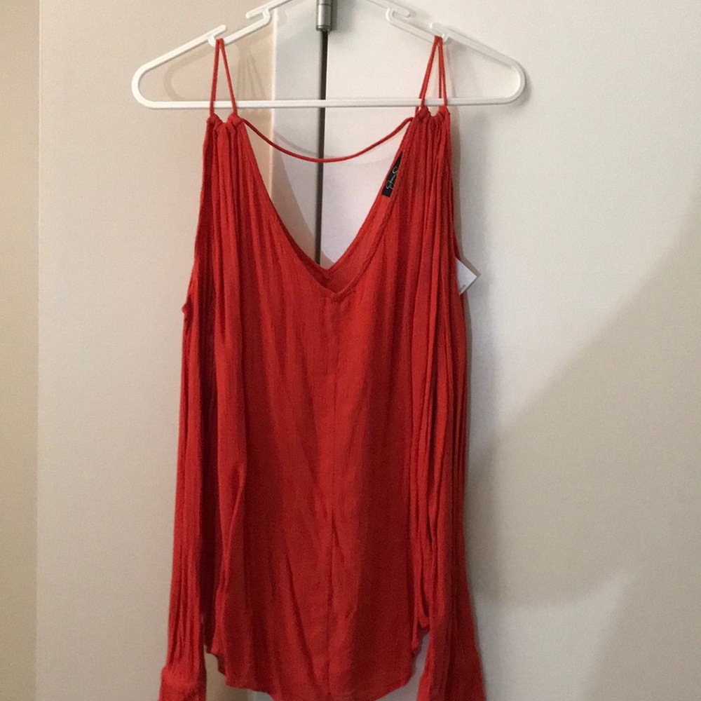 Jessica Simpson top!